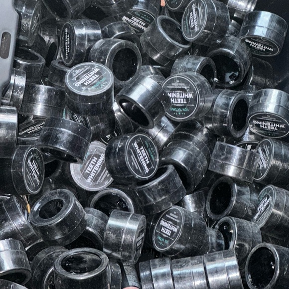 Organic sealed teeth whitening charcoal powder  + bamboo brush.  (wholesale 20) - Picture 5 of 5